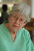 Karen Isaksen Leonard