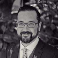 Brett  Kelly