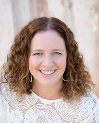 Anne Weil