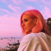 Scarlett Curtis profile picture