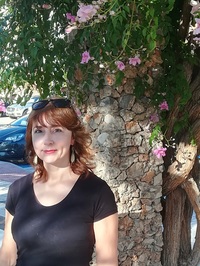 Tori de Clare profile picture