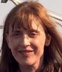 Caroline  Davis