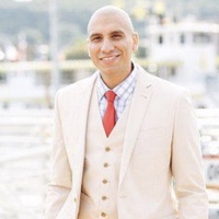 Julio  Medina