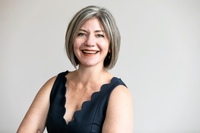 Rebecca Lindenberg profile picture