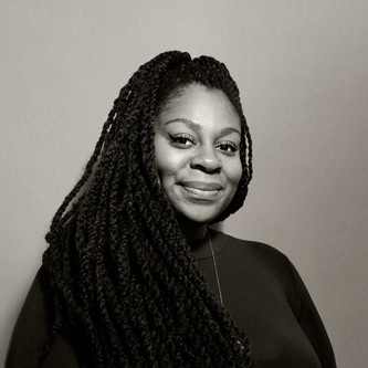 Photo of the author, Candice Carty-Williams.