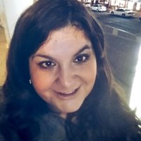 Lora Logan profile picture