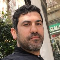 خالد منصور