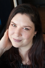 Lora Douglas profile picture