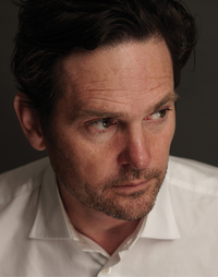Henry      Thomas profile picture