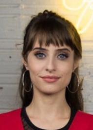 Julia Alcântara