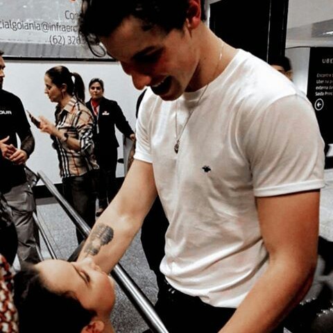 Shawn Mendes Author Of Shawn Mendes Handwritten