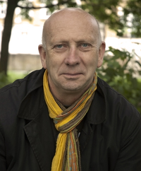 Mark         Thompson