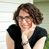 Emma L.R. Hogg profile picture