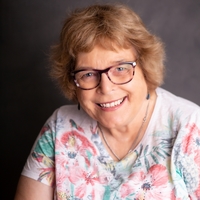 Helen   Dale