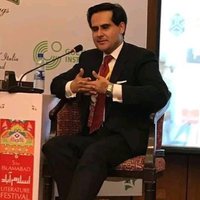 Ilhan Niaz