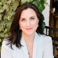 Suzanne  Nugent profile picture