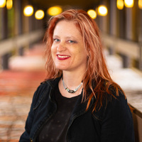 Julie McGalliard profile picture