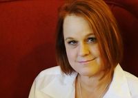 Marie   Hall profile picture