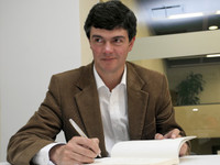 Enrique Serrano