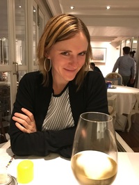 Deirdre Bourdet profile picture