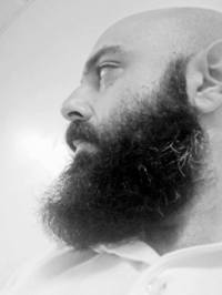 μάνος μιχαηλίδης