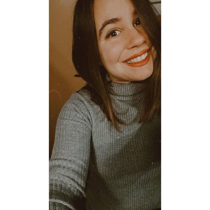 Elisa Venticinque (Author of Storia di chi ama sottovoce)