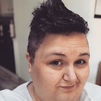 Lola Keeley profile picture