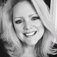 Leslie Fear profile picture