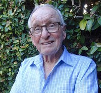 Maurice Gee profile picture
