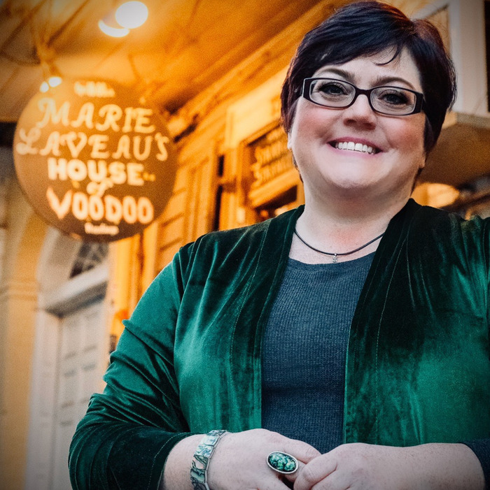 Kathy Love (Author of Fangs for the Memories)