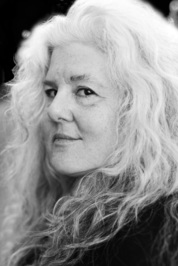 Dana Levin profile picture