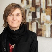 Sara L.M. Davis profile picture