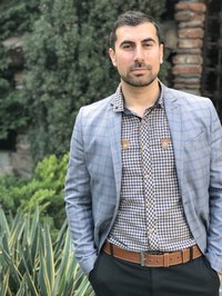 Денис Бојаров