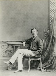Robert       Hunter