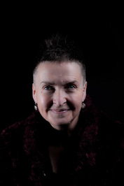 Catherine  Fox