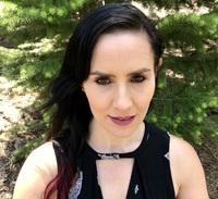 Tess Whitehurst profile picture