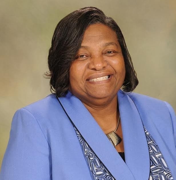 Annie Brown (Author of The Daughter's Winter Miracle)