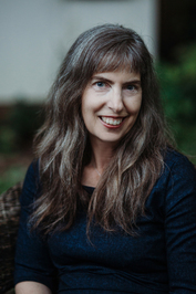 Catherine Bush profile picture