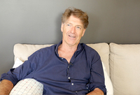 Steven  Lang