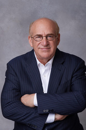 Barry  Levine