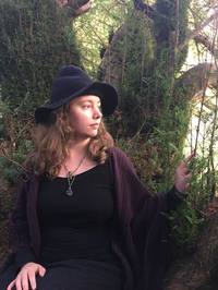 Laurie Raye