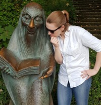 Meg Ludwa profile picture