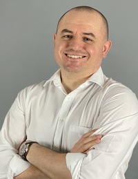 Alex Yakyma
