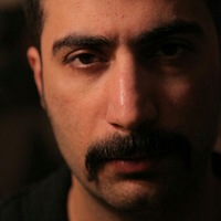 پویان مکاری