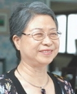 Han Malsook (Author of Filiżanka kawy. Wybór nowel)