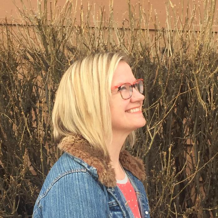 Robin LaVonne Hunt (Author of Breathing through Foster Care)