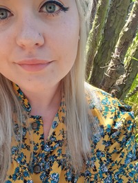 Katie Lowrie profile picture