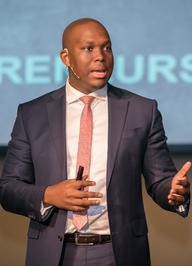 Vusi Thembekwayo