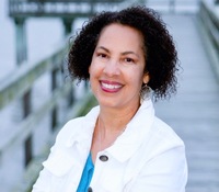Chandra  Moyer