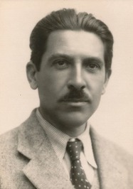 Leon Moussinac